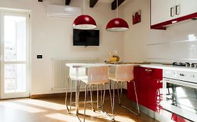 Aparthotel Verro Building